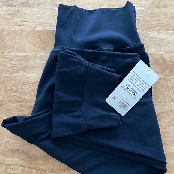 Athleta Salutation Jogger NWT - Picture 16 of 16